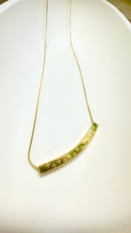 Engraved Floral Bar Pendant Necklace – Stainless Steel