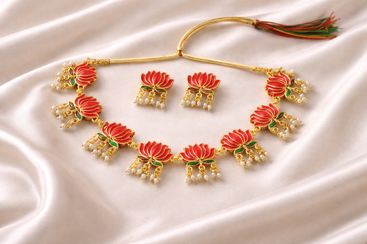 Kamala Heritage Lotus with pearl Necklace Set - Big