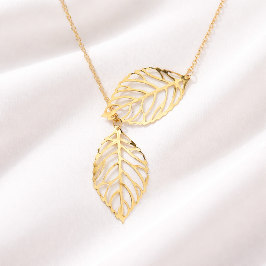 Double Leaf Hollow Pendant Necklace – Gold