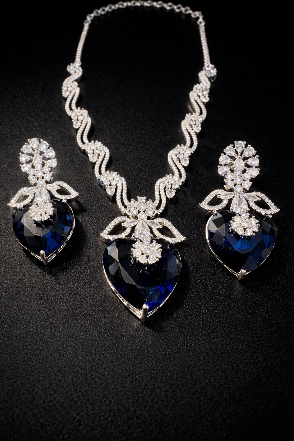 AD heart-shaped Necklace Set with Matching Earrings