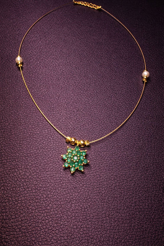 Emerald Green Floral Kundan Invisible Chain Necklace