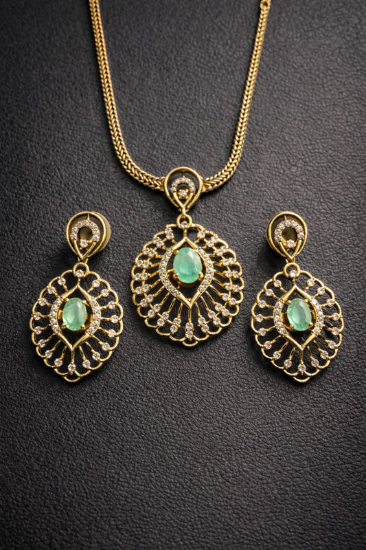 Elegant Emerald Stone Gold-Tone Necklace Set